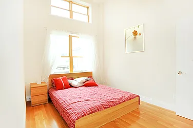 Rented by Bond New York