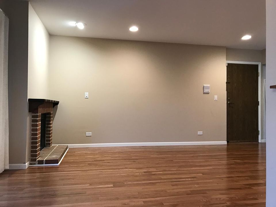 Entrance, Living Room & Fireplace