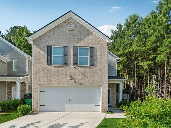 1062 Valley Rock Dr, Lithonia, GA 30058