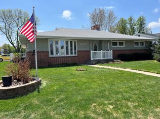 119 E 23rd St, Grand Island, NE 68801
