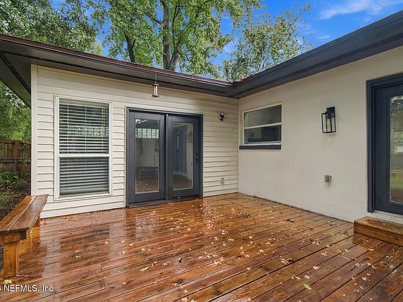 4th image of 2119 MERCER Circle S
