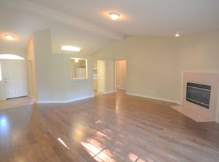 1154 Dorwinion Dr, Jacksonville, FL 32225