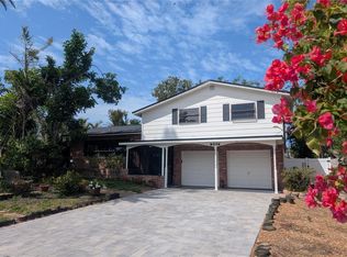 8236 128th St, Seminole, FL 33776