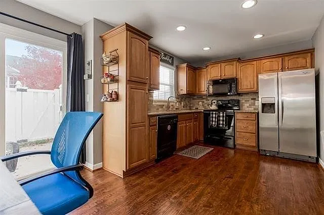 21031 Millridge St — Photo 3