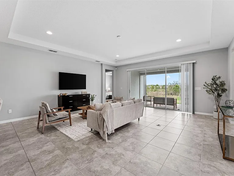 3439 Buoy Cir — Photo 14