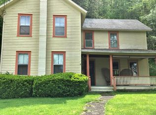10 Cayuta St, Lockwood, NY 14859