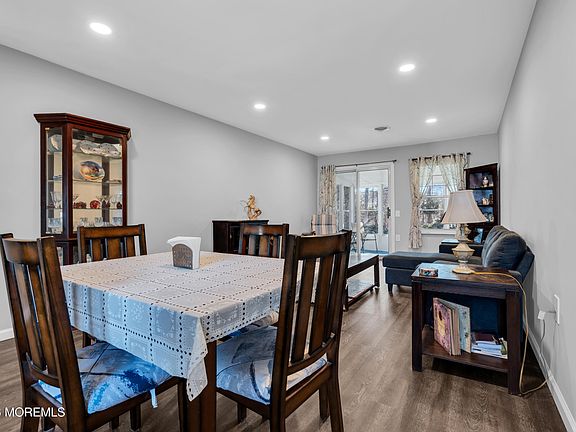 4th image of 16B Amesbury Road