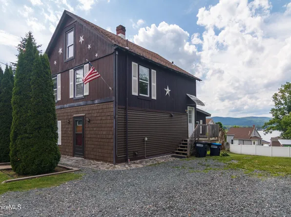 73 Westchester Ave, Pittsfield, MA 01201