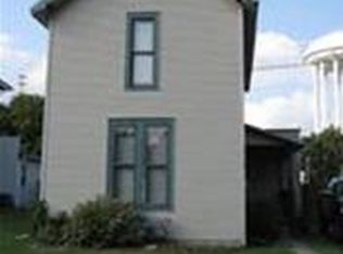 718 E State St, Huntington, IN 46750