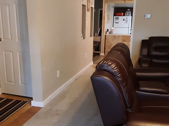 5th image of 360 Long Branch Dr