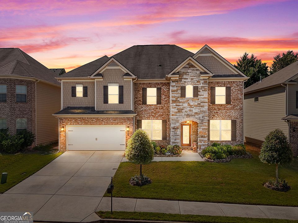 1st image of 452 Culloden Moor Dr