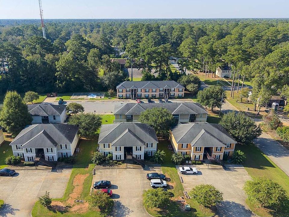 1st image of 2526/28/HILLTOP Driveway