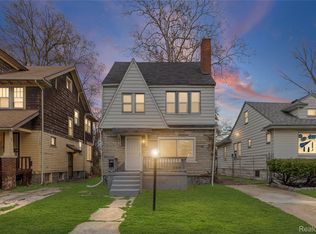 13558 Pinehurst St, Detroit, MI 48238