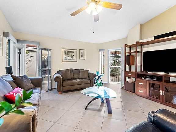 3rd image of 3771 NW 19th Street