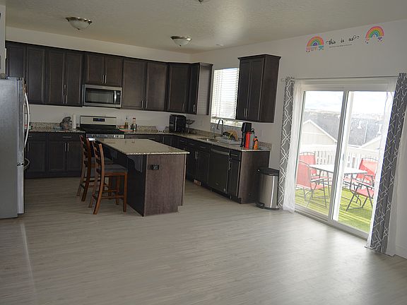 4th image of 9337 N Tampa Dr