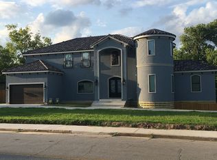 3819 S Macgregor Way, Houston, TX 77021