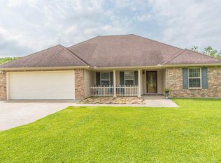 1064 Jeffery Dr, Saint Martinville, LA 70582