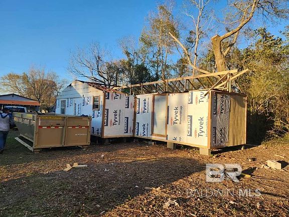 3rd image of 156 4th St