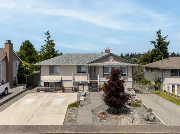 582 Baxter Ave, Saanich, BC V8Z 2G7