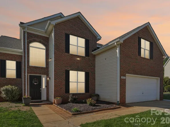 13317 Emerald Branch Ln, Charlotte, NC 28273