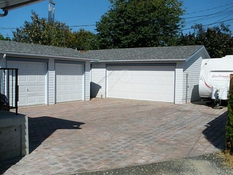 2nd image of 2112 Capitol Way S