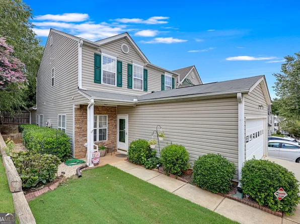 4919 Oak Meadow Ln, Oakwood, GA 30566