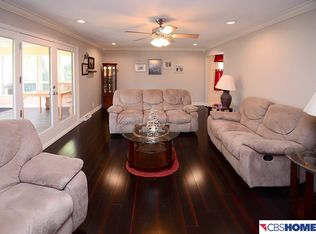 1409 Cascio Dr, Bellevue, NE 68005