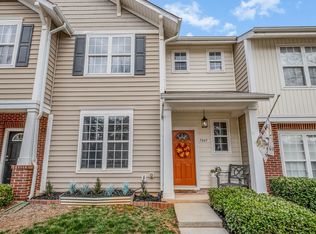 5049 Sunset Ridge Ct, Charlotte, NC 28269