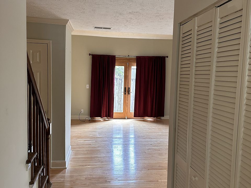 1st image of 1701 Cumberland Valley Dr SE #1
