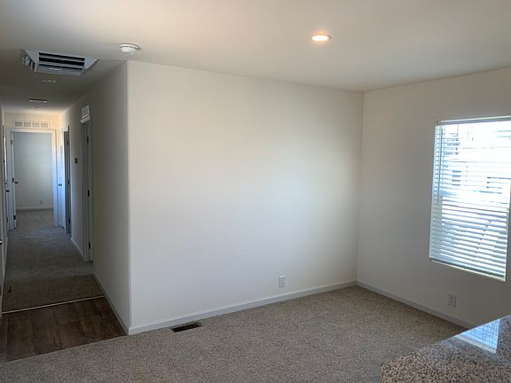 4th image of 1719 W Olive Ave #Phzyts