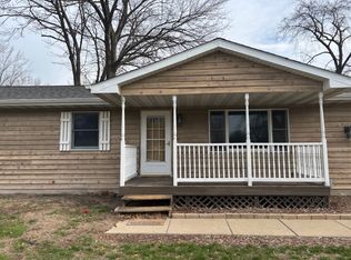 5750 Blossom Ave, Portage, IN 46368
