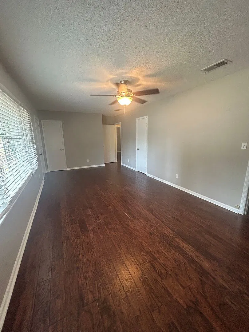 Charming 3BR Home with Fresh Updates & Fenced Backyard — Photo 3
