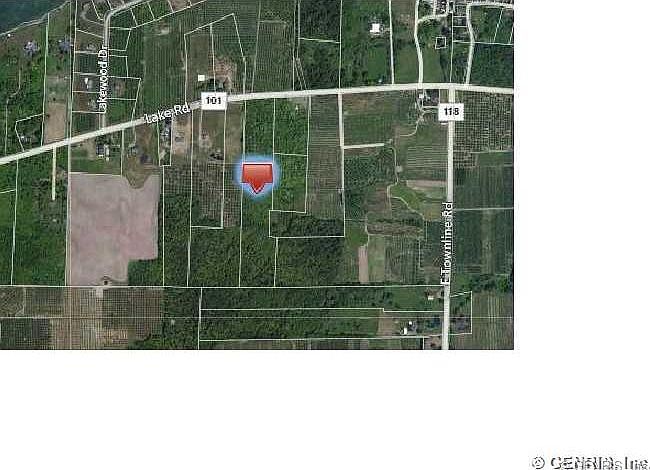 2nd image of 4898 Lake Rd