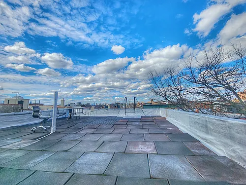 15 Van Buren St #1R Photo 1