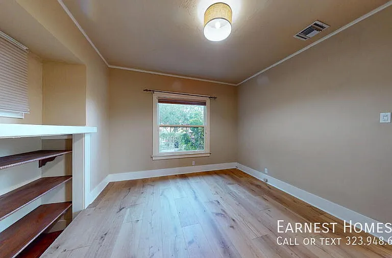 2256 Ewing St — Photo 22