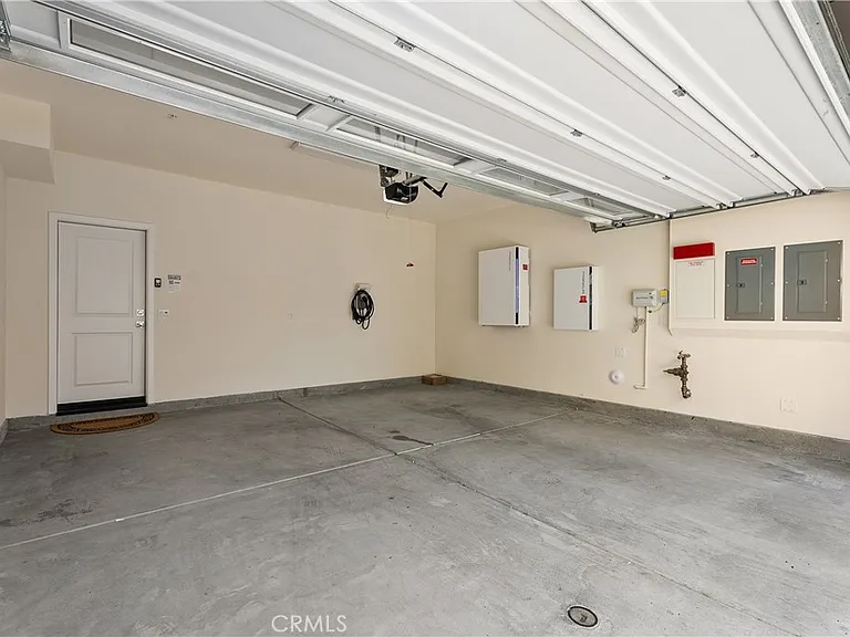 291 Heartland Way — Photo 38