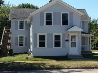 525 45th St, Kenosha, WI 53140