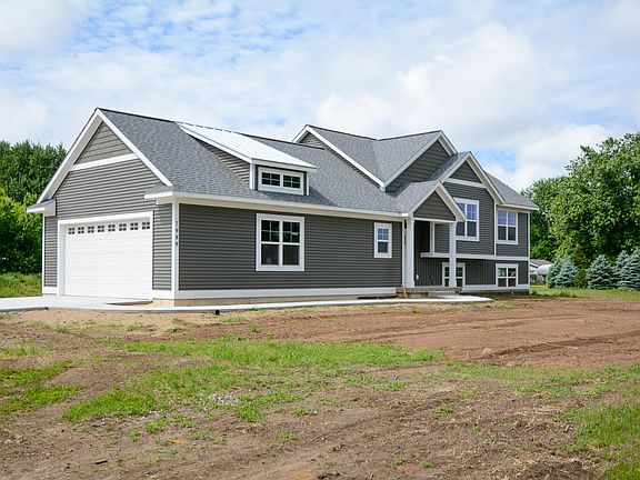 3rd image of 7989 Harper Ln