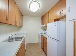 5247 15th Ave NE, Seattle, WA 98105