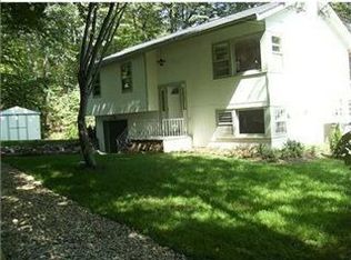46 Furnace Trl, Greenwood Lake, NY 10925