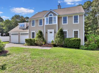 27 Harris Hill Rd, East Falmouth, MA 02536