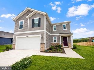 223 Orpington Dr, Martinsburg, WV 25403