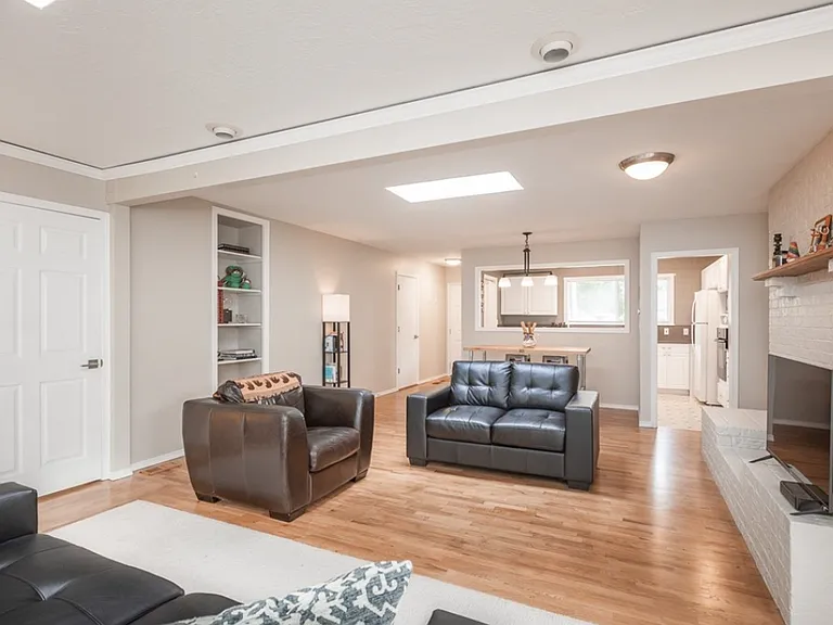 1319 Gemini St SE — Photo 7