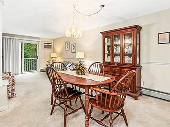 2 Maple Ridge Dr Unit 25, Merrimack, NH 03054
