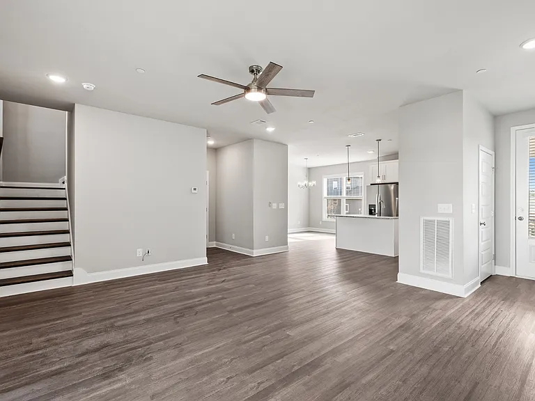 232 Franklin St — Photo 18
