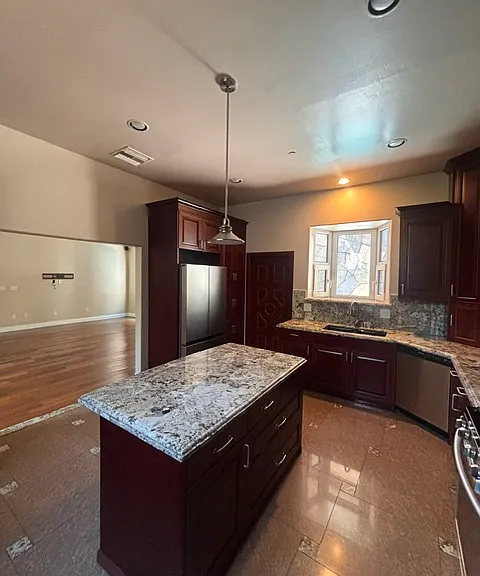 3662 Cadman Dr — Photo 7