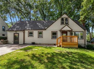 7 NE Evansdale Rd, Kansas City, MO 64116
