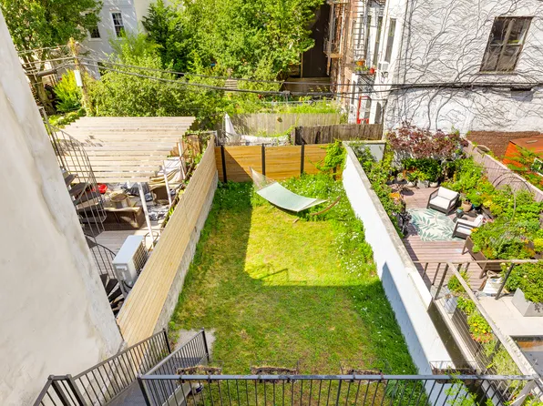 45 Wolcott Street PH image 14 of 15