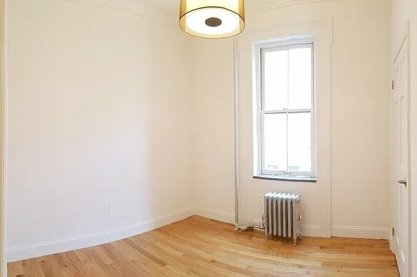Rented by Keller Williams NYC | media 27