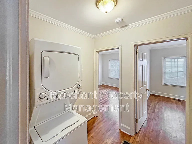 665 Ravenel St — Photo 16
